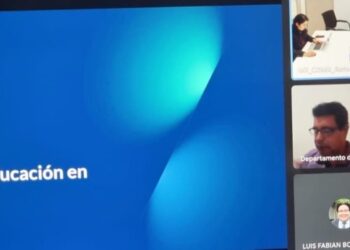 A través de la Fundación BBVA se otorgarán becas a estudiantes y computadoras a docentes: SEG