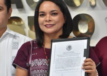 Recibe Beatriz Mojica Morga constancia de mayoría que la acredita como Senadora de la República electa por el estado de Guerrero
