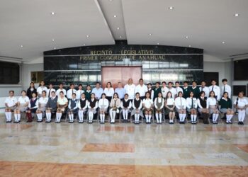 DEMANDAN EN EL PARLAMENTO ESTUDIANTIL 2024 UNA EDUCACIÓN DE CALIDAD Y PARA LA PAZ