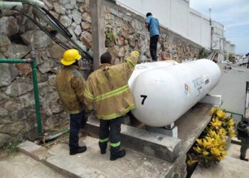 SGIRPCGRO ATIENDE SERVICIO DE EMERGENCIA EN HOTEL LAS BRISAS