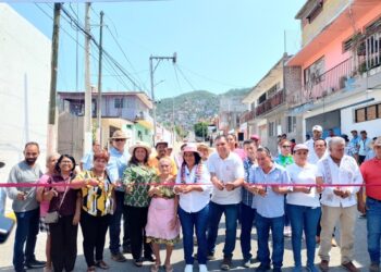 Alista Abelina López Rodríguez más de 450 obras en Acapulco