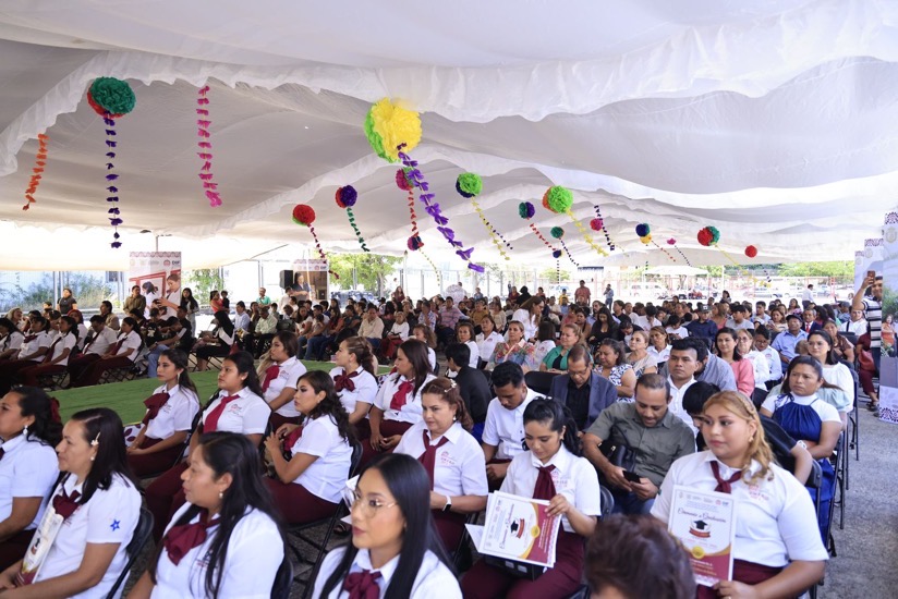 centros-capacitacion-liz-salgado-dif-chilpo.jpg