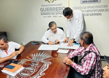 Atiende Cicaeg solicitudes de pobladores de San Luis Acatlán