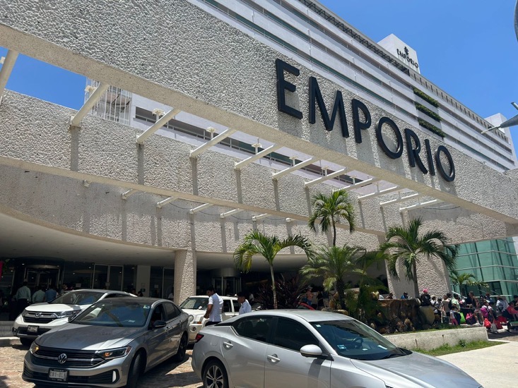 clausurado-hotel-emporio-aguas-residuales-acapulco.jpg