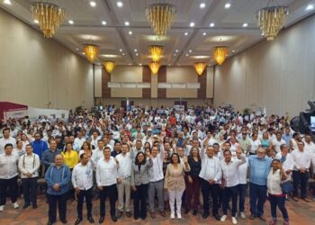 “Es Acapulco lugar de emprendimiento joven”: Abelina López Rodríguez