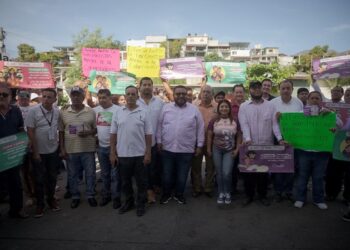 Gobierno del estado impulsa campaña “Infancia Segura” en transporte público de Guerrero