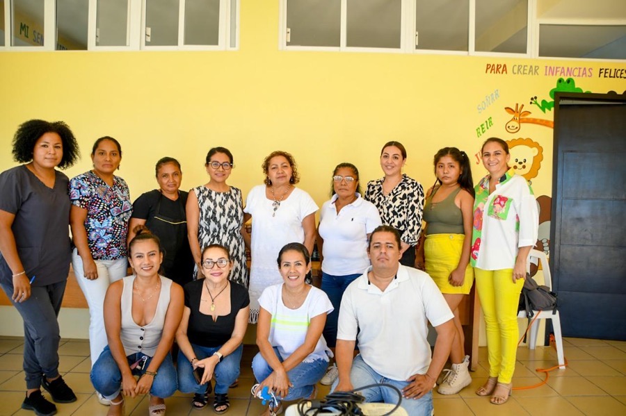 jornada-capacitacion-mujeres-gro_.jpg