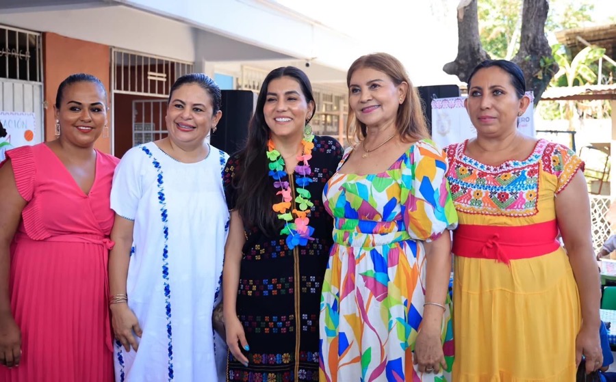 liz-salgado-programas-asitencia-gob-gro-san-marcos.jpg