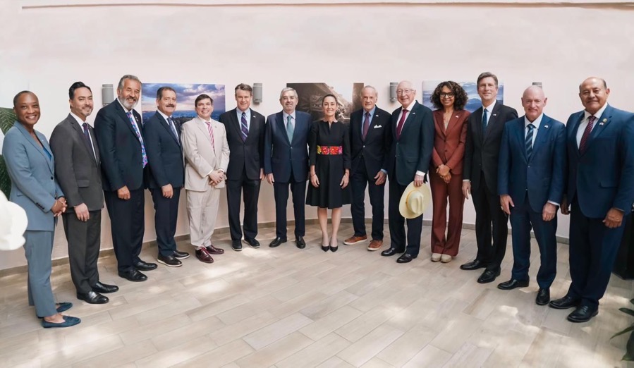 reunion-BIPARTIDISTA-claudia-s-gob-mexico.jpg
