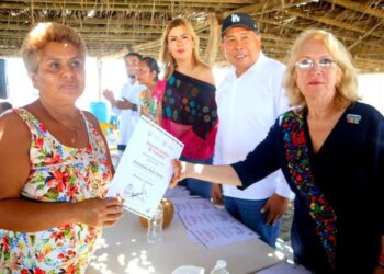 SECTUR Guerrero inscribe al RET a prestadores de servicios de playa El Dorado