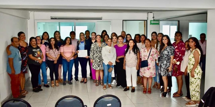 seg-trabajadores-capacitacion-diferentes-areas_.jpg