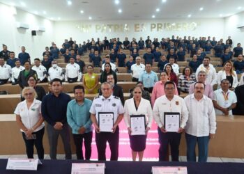 FIRMAN SSP GUERRERO Y LA CDHEG CONVENIO DE COLABORACIÓN Y CAPACITACIÓN