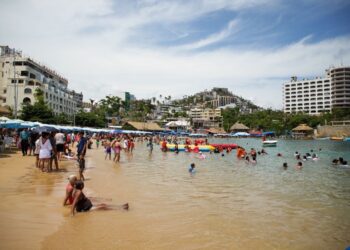 Guerrero supera el 80% de ocupación hotelera en su primer fin de semana de verano