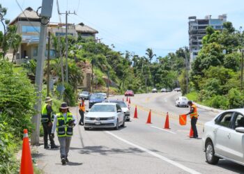 Instruye Evelyn Salgado a Tránsito Estatal reforzar el programa de control de velocidad Llévatela Leve en Acapulco