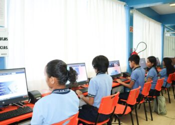Impulsa la gobernadora, Evelyn Salgado Pineda la estrategia Juntos por la Educación en Guerrero