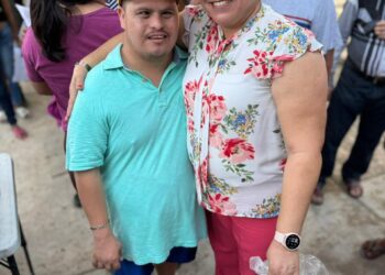 Trabajando con cariño y humildad en el Rincón de Cucharatepec
