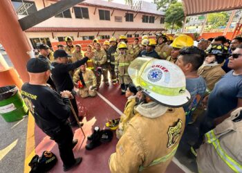 Gobierno del estado impulsa capacitación de bomberas y bomberos con el apoyo de asociaciones internacionales