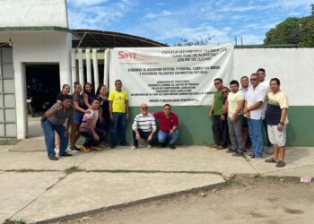 Paro laboral en secundarias técnicas de zona 26 en Zihuatanejo