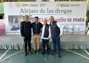 Encabeza titular de la SEG programa de prevención de uso de drogas en la Secundaria Galo Soberón en Chilpancingo