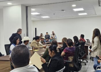 Alcalde de La Unión gestiona proyectos hídricos ante Conagua para enfrentar temporada de estiaje