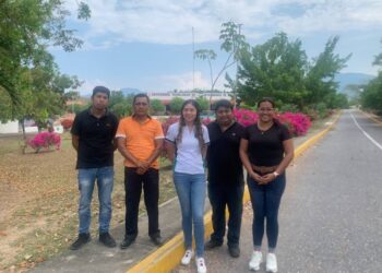 Paro laboral en la UTCGG: Docentes exigen respeto al contrato colectivo