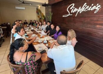 CEASII colabora con Condominios de Ixtapa para mejorar la calidad de vida en la zona