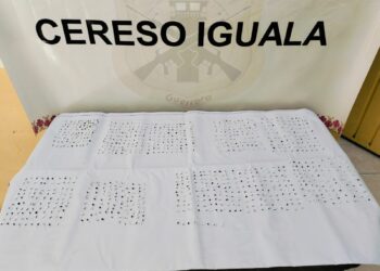 Decomisan presunta droga en el CERESO de Iguala