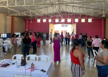 En el marco del 8M, se realizó la conferencia “Mujeres Poderosas” en La Unión