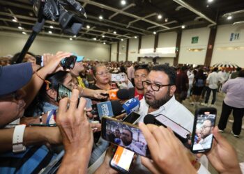 Gobierno de Guerrero reitera apertura al diálogo, pero descarta asignación automática de plazas por ser contraria a la normatividad