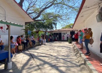 Secundaria Jose Martí recibe condonación de 1.5 MDP en impuestos para avanzar con la escrituración de su predio