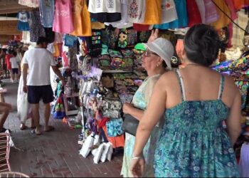 Mercado de artesanías reportan ventas de hasta el 35%