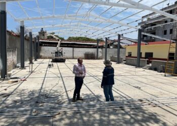 Supervisan avances en rehabilitación de la Ganadera Municipal en La Unión