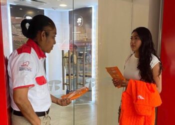Difunde Movimiento Ciudadano en Zihuatanejo los beneficios de la Ley Silla