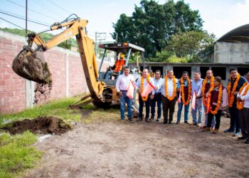 Inicia SDUOPOT construcción de la Casa del Jubilado en Tixtla