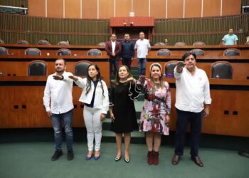Se integra Alejandro Bravo a Comisión Especial de la presea Sentimientos de la Nación