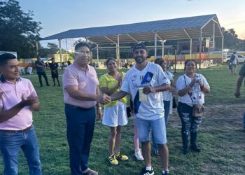 Impulsa el gobierno de la Unión el deporte con torneo de fútbol en el marco del 16 de septiembre