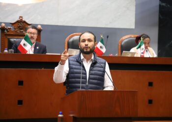 PROPONE DIPUTADO AUDIENCIAS PÚBLICAS OBLIGATORIAS EN AYUNTAMIENTOS Y REGULAR A FRANELEROS EN ACAPULCO Y CHILPANCINGO