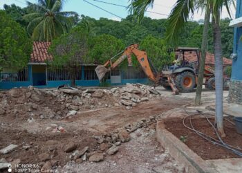 Inicia rehabilitación de calles principales en La Unión