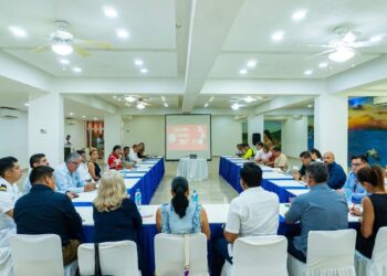 Anuncia la gobernadora Evelyn Salgado el regreso de la Caravana Coca-Cola a Acapulco.