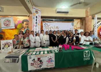 Acerca IMSS Guerrero servicios preventivos con Feria de la Salud en Zihuatanejo