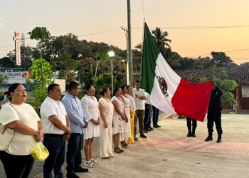 Conmemora gobierno de La Unión la Revolución Mexicana con actos cívicos y actividades deportivas