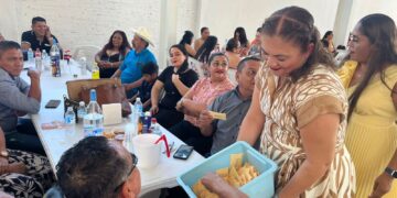 Encabeza Francisco Suazo posada del ayuntamiento de La Unión