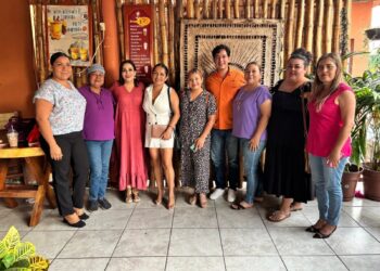Movimiento Ciudadano fortalece agenda feminista con Atmósfera Violeta en Zihuatanejo