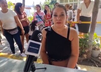 Padres del CAM 03 de Zihuatanejo exigen retiro de maestro denunciado por presunto abuso sexual