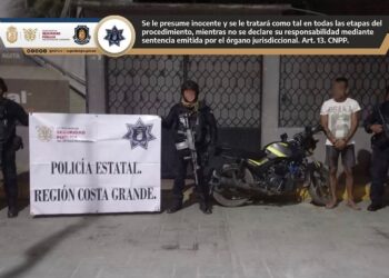 Detiene Policía Estatal a masculino con motocicleta reportada como robada