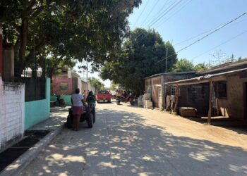 Padres de familia denuncian presunto mal uso de recursos del programa “La Escuela es Nuestra” en primaria de Tetitlán