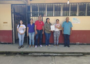 SEG incumple envío de maestros a secundaria de Vallecitos; padres alistan nuevas protestas