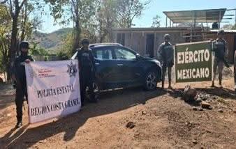 Recuperan vehículo robado en comunidad del municipio de Tecpan