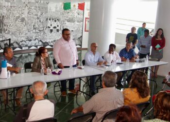 El gobierno del estado brinda atención inmediata a jubilados de la UAGro