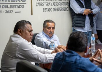 Atiende CICAEG planteamientos de infraestructura carretera de habitantes de San Luis Acatlán